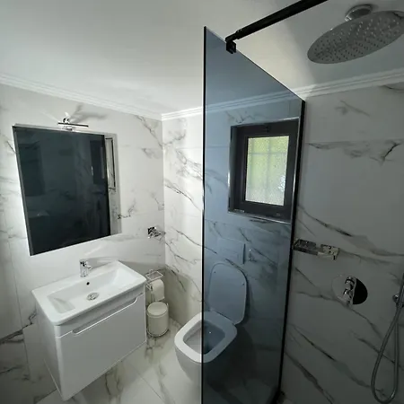 Kompleksi Zorgji Курортный комплекс Тети