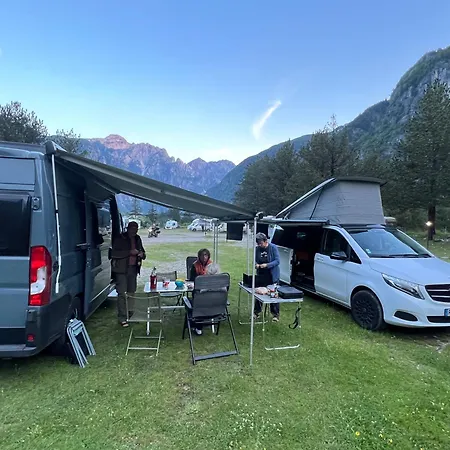 Kompleksi Zorgji Курортный комплекс Тети