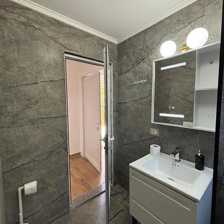 Курортный комплекс Kompleksi Zorgji