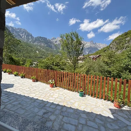 Kompleksi Zorgji Resort *