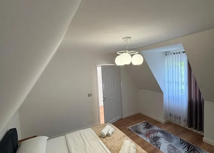 Resort Kompleksi Zorgji *