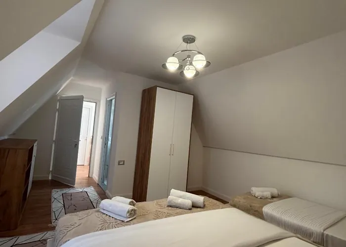 Kompleksi Zorgji Resort Theth