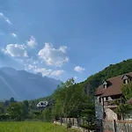 Resort Kompleksi Zorgji *