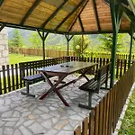 Resort Kompleksi Zorgji *