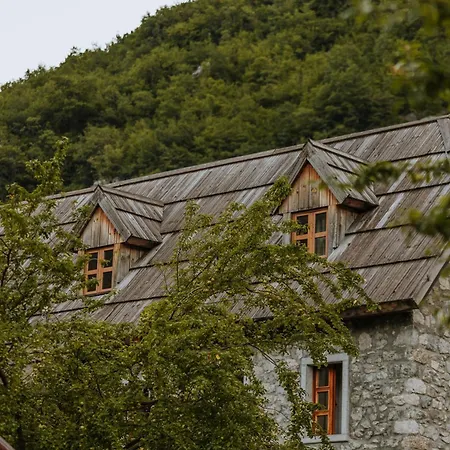 Resort Kompleksi Zorgji Theth