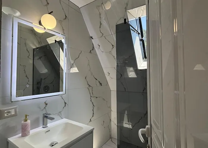 Station touristique Kompleksi Zorgji *